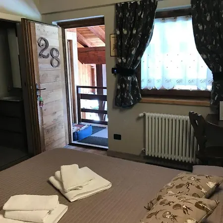 Ξενοδοχείο Chacaril 2*