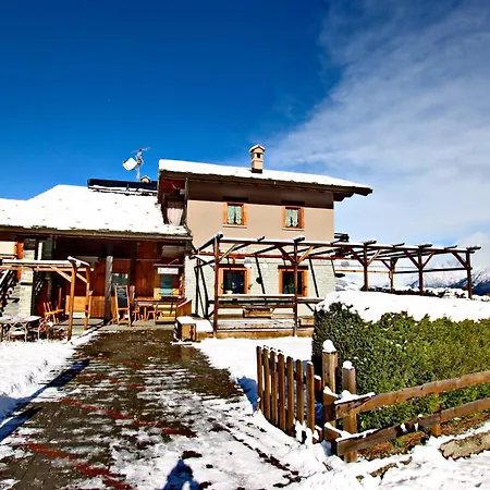 Chacaril Hotel Pila (Valle d'Aosta)