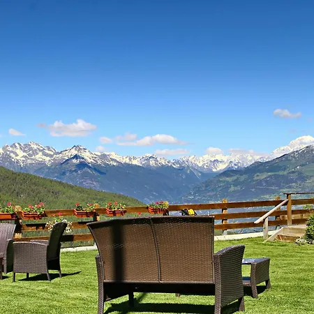 Hotel Chacaril 2*