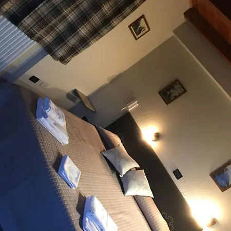 Hotel Chacaril 2*